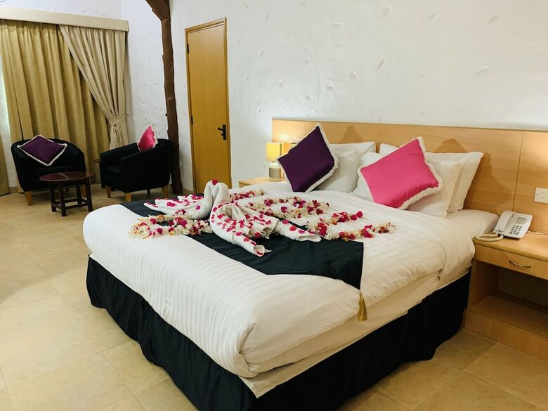 Aparthotel Safari Village Executive Suites
