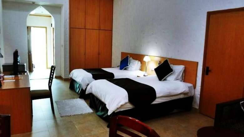 Aparthotel Safari Village Executive Suites