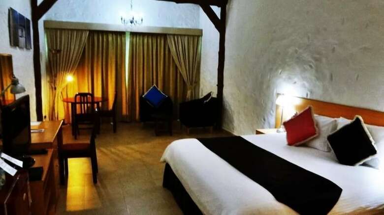 Aparthotel Safari Village Executive Suites