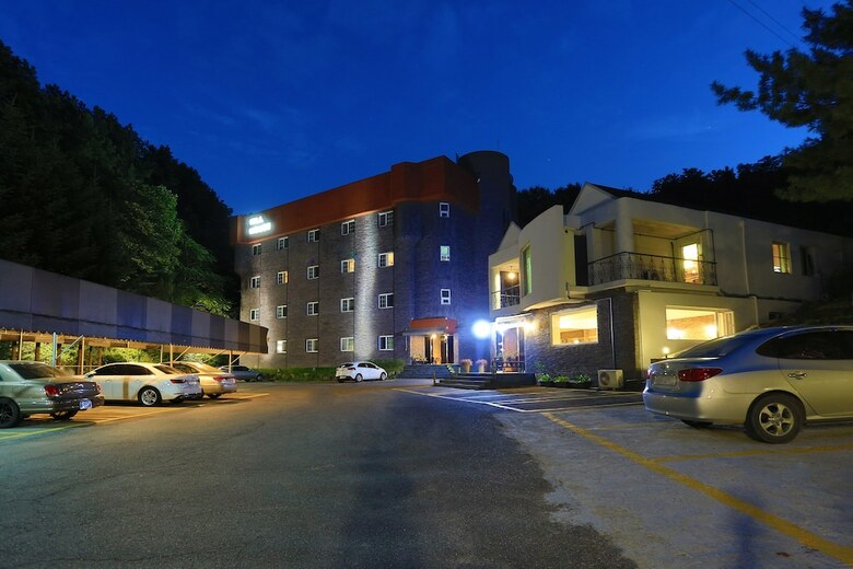 Hotel Hill House Park