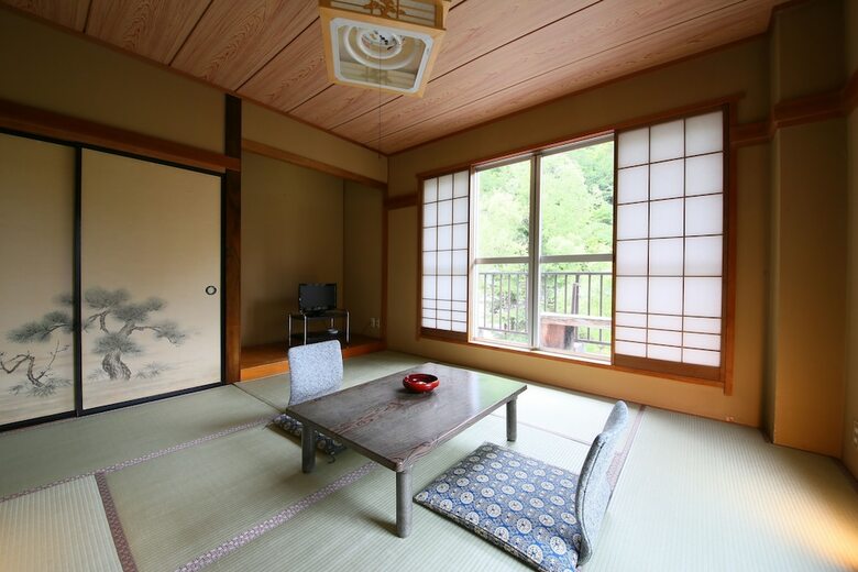 Hotel Meiji Onsen Ryokan