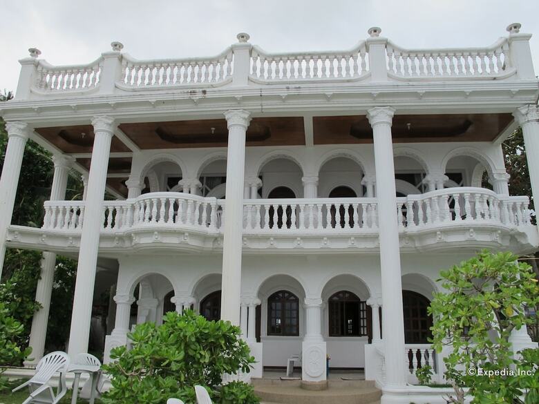Hotel Blue Crystal Beach Resort