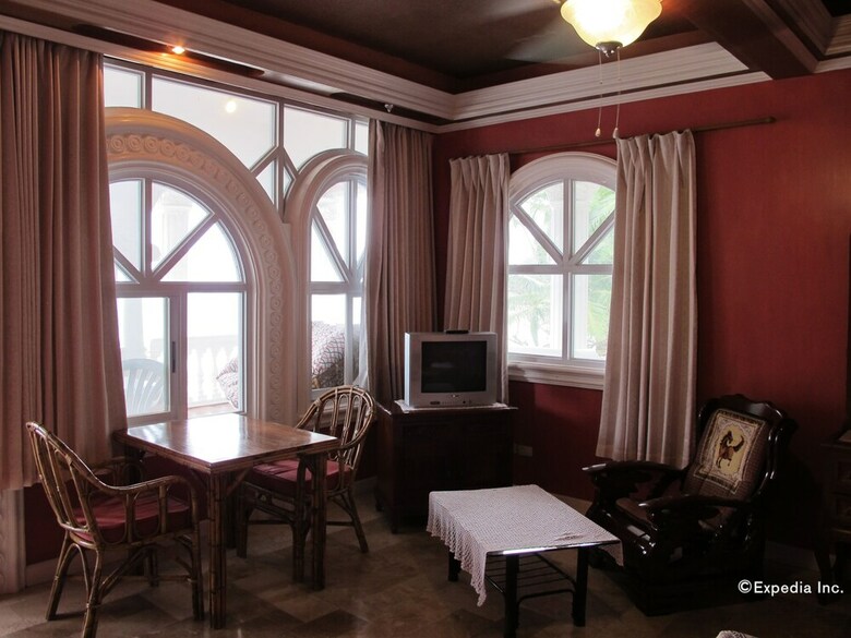Hotel Blue Crystal Beach Resort