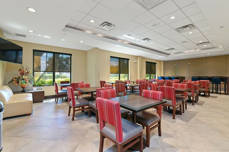 Hotel Comfort Suites Miami - Kendall