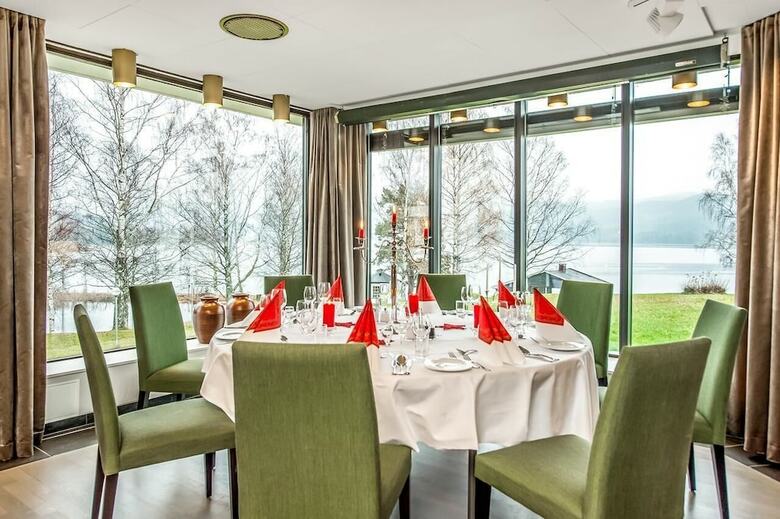 Hurdalsj�en Hotell
