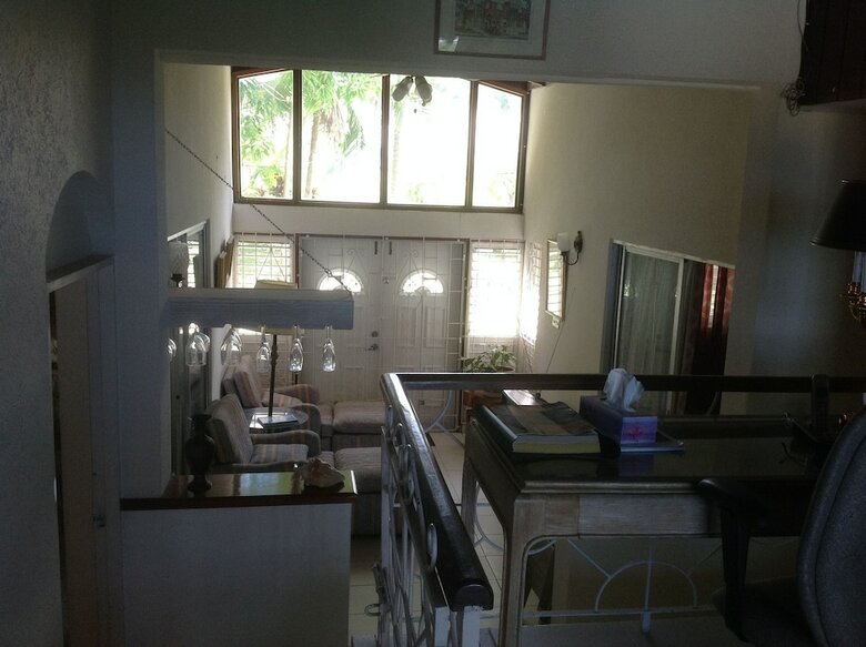 Residencia Morris Apartments