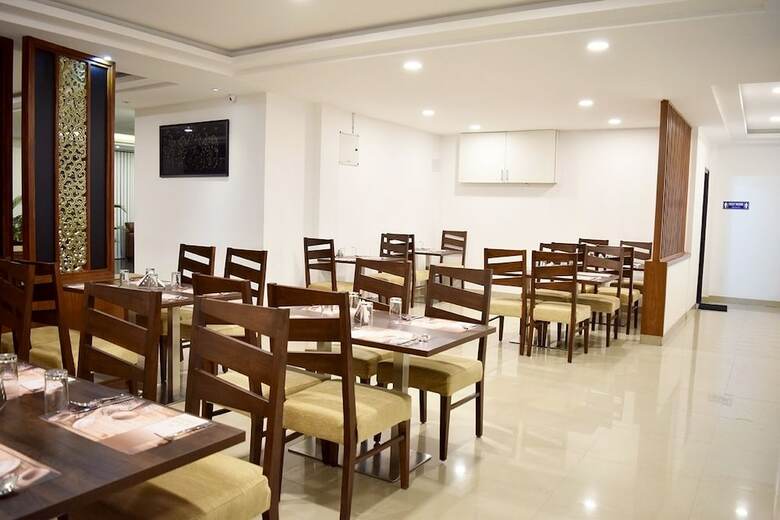 Hotel The Verda Prakyathi