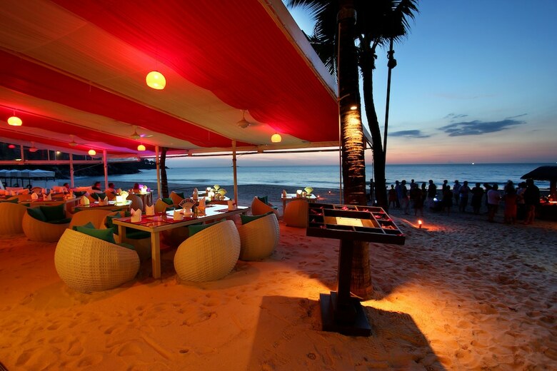 Apartamento Andaman White Beach Resort