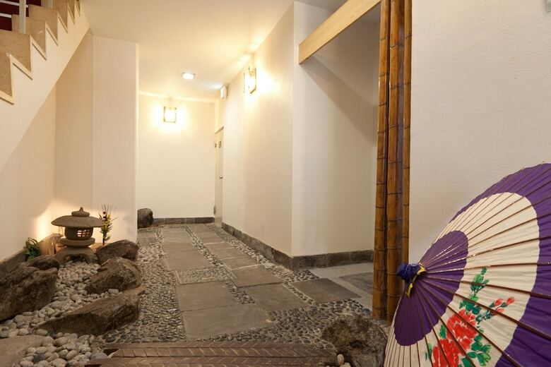 Business Hotel Shin-okubo Sekitei