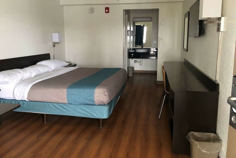 Motel Days Inn By Wyndham Indianapolis South