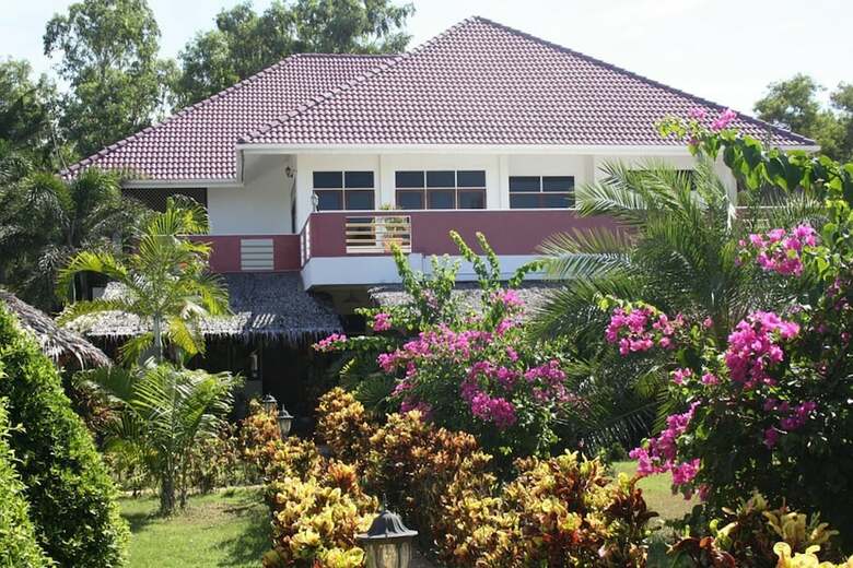 Hotel Ao Thai Resort
