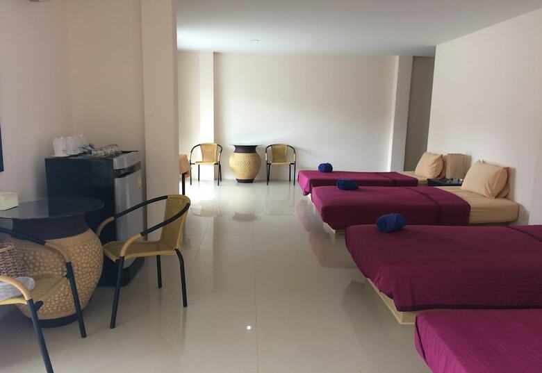 Hotel Oyo 619 Water Palm Resort