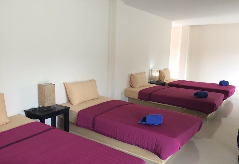 Hotel Oyo 619 Water Palm Resort