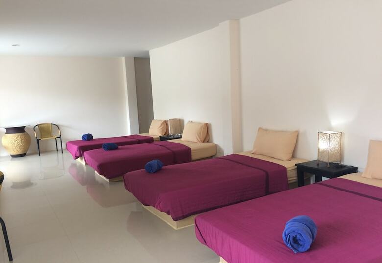Hotel Oyo 619 Water Palm Resort
