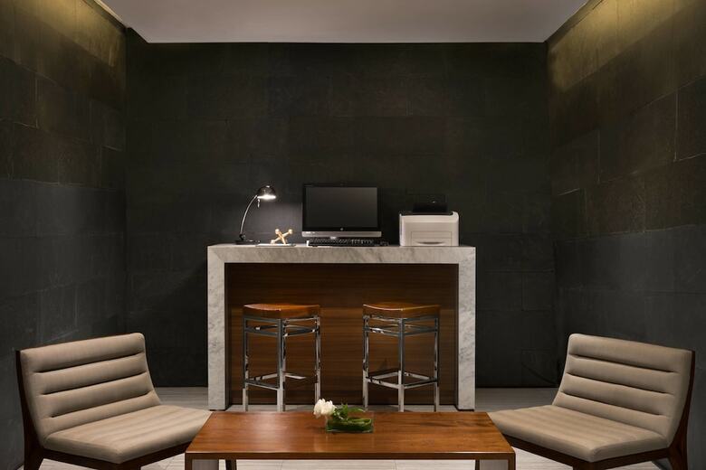 Hotel Four Points By Sheraton Jakarta Thamrin
