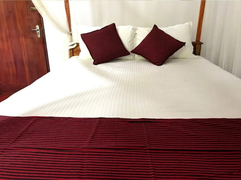 Hotel Damith Tourist Inn