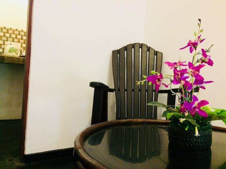 Hotel Damith Tourist Inn