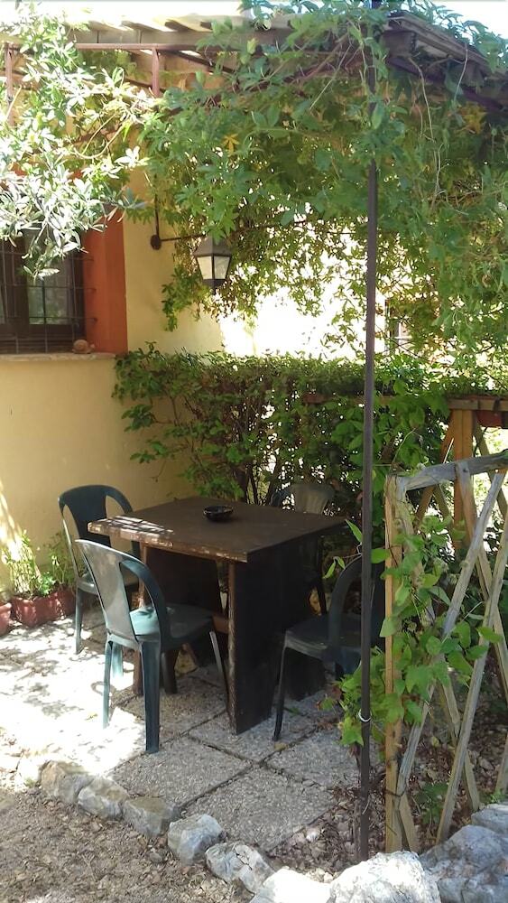 Agroturismo Il Grappolo E La Rosa
