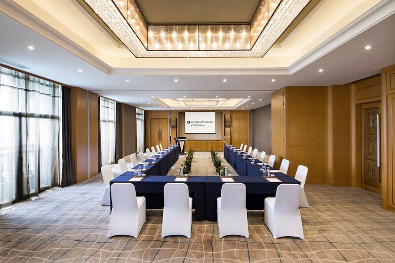 Hotel Wyndham Grand Xiamen Haicang