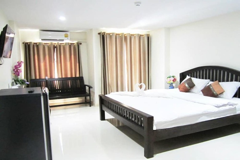 Hotel Maharaj Grand