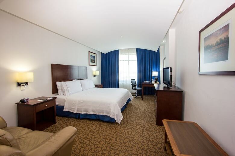 Hotel Holiday Inn Express Nuevo Laredo