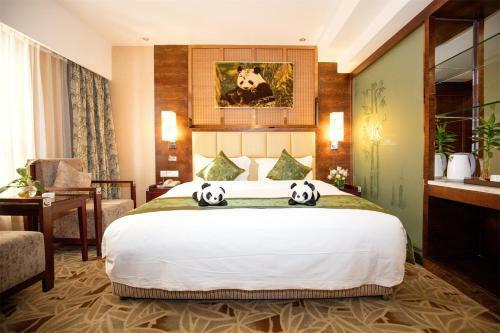Chengdu Panda Prince Culture Hotel