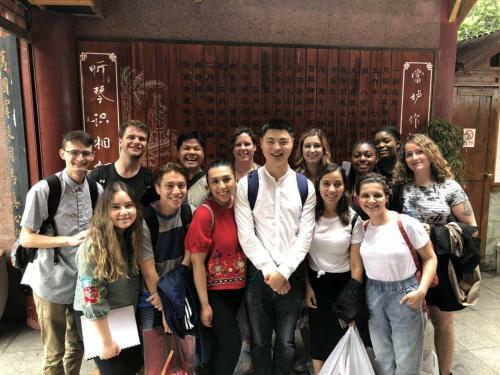 Chengdu Wenjun Mansion Hotel