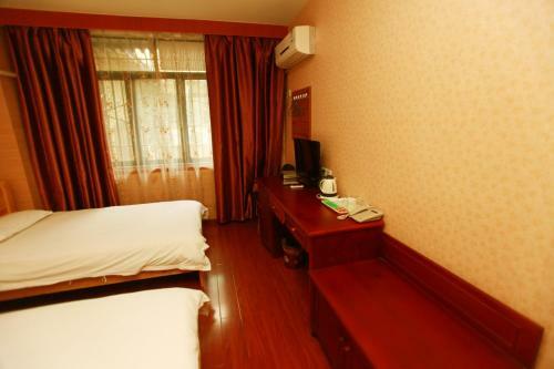 Posada Zhengfu Caotang Decent Hostel