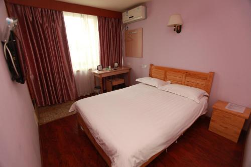 Posada Zhengfu Caotang Decent Hostel