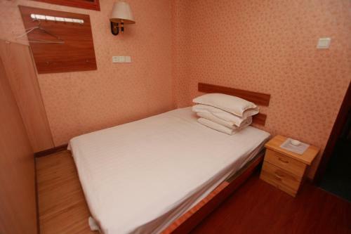 Posada Zhengfu Caotang Decent Hostel
