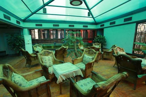 Posada Zhengfu Caotang Decent Hostel
