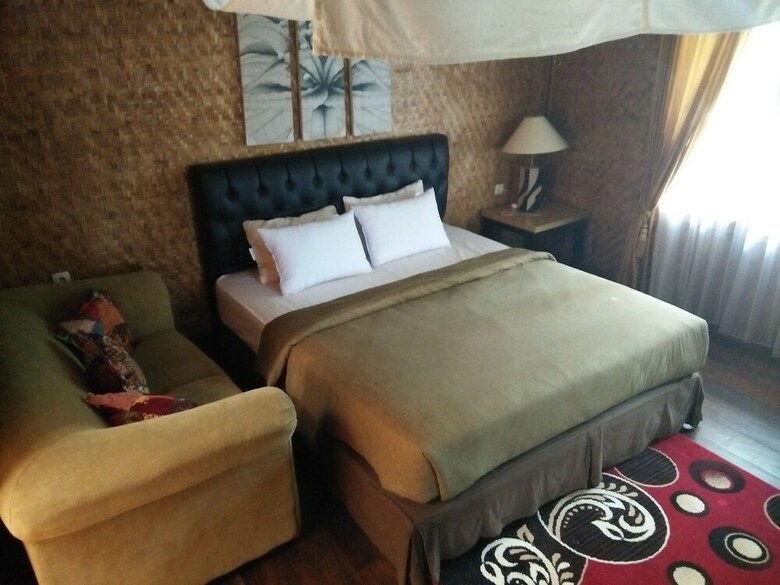 Hotel Bukit Alamanda Resort & Resto