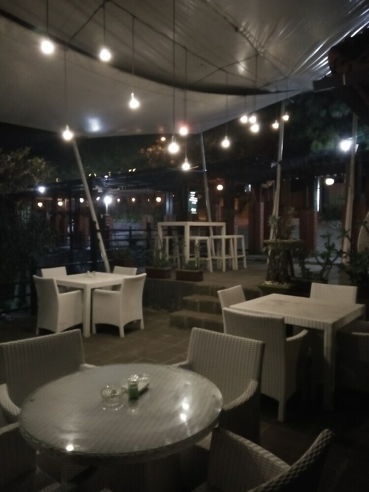Hotel Bukit Alamanda Resort & Resto