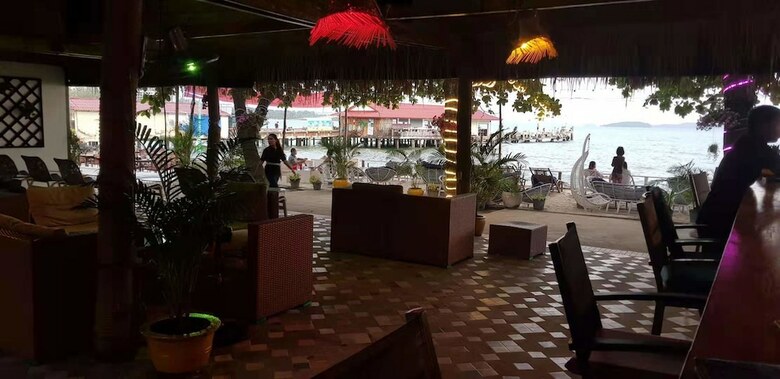 Hotel Tranquility Bungalows Bar & Restaurant