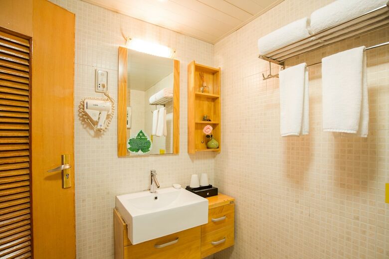 Chengdu Taiji Business Hotel