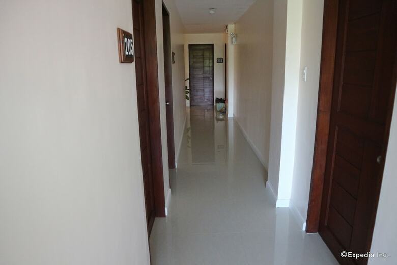 Hotel La Trinidad Pension House