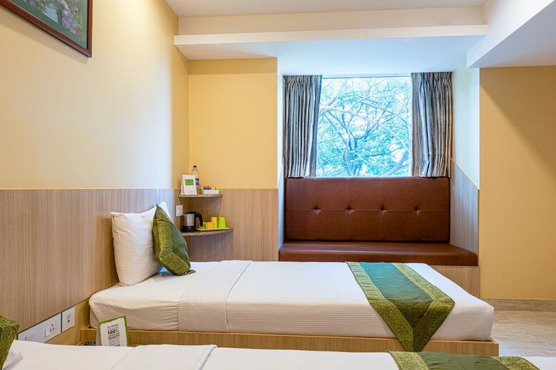 Hotel Treebo Trend Fourth Avenue