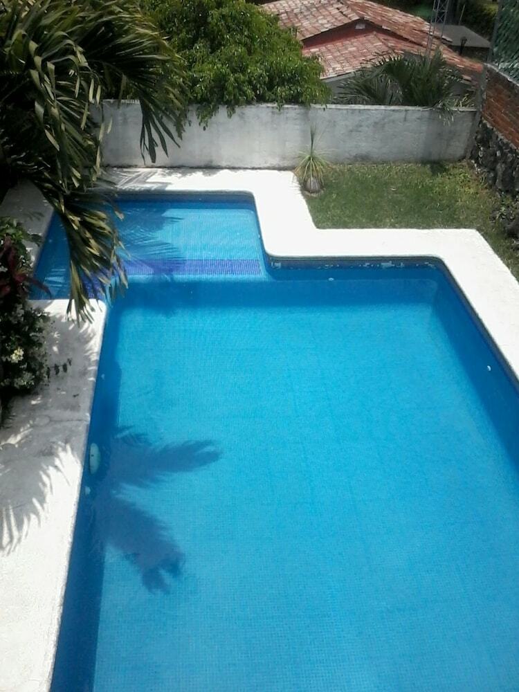 Gran Casa En Cocoyoc