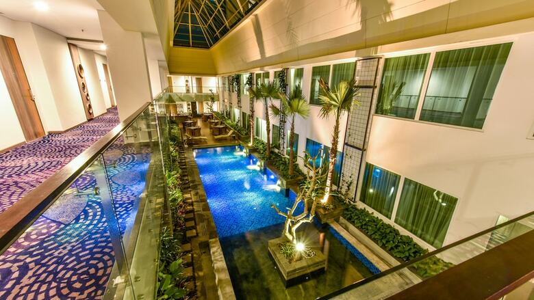 Hotel Holiday Inn Bandung Pasteur