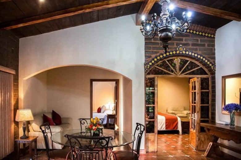 Hotel Estancia Villa Real