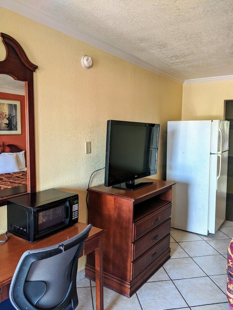 Motel Lake Houma Inn