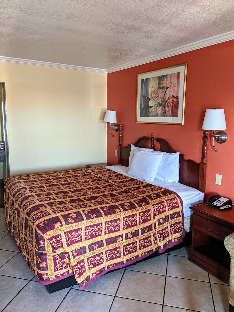 Motel Lake Houma Inn