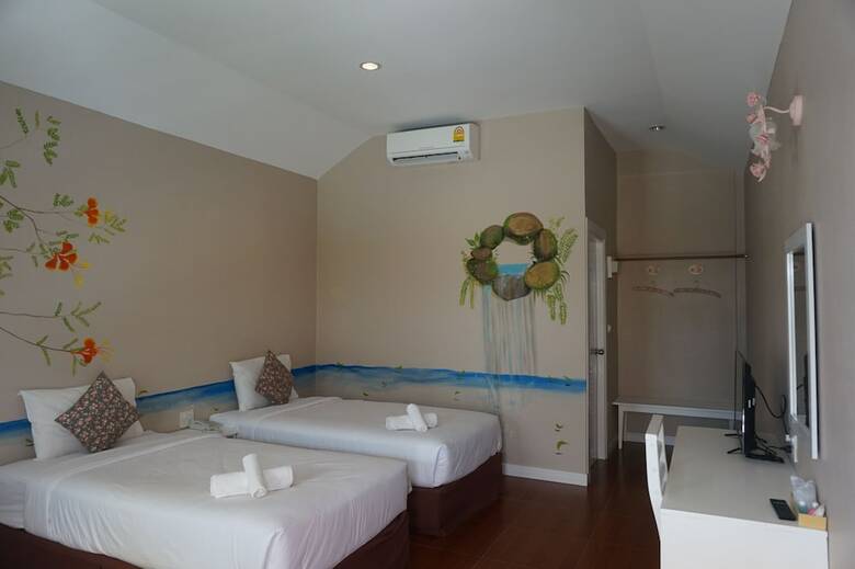 Hotel Color Ville Resort