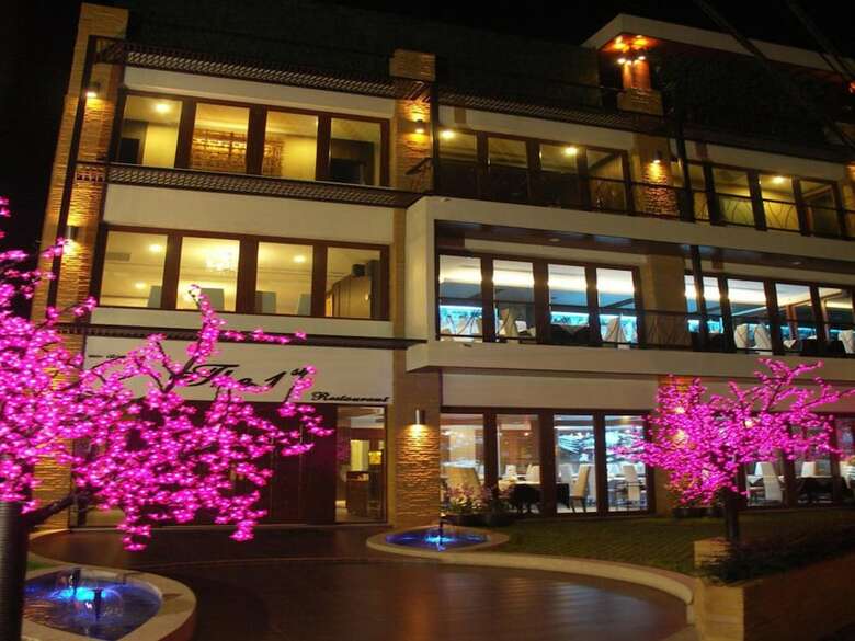 Hotel The Residence Airport & Spa
