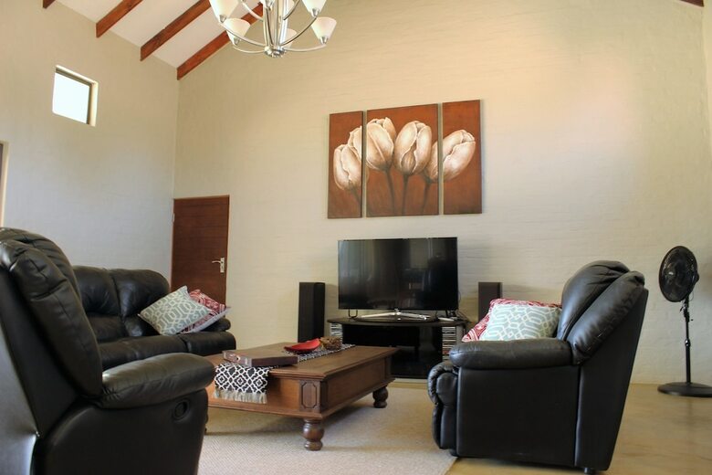 Hotel Ibis Way Guest House
