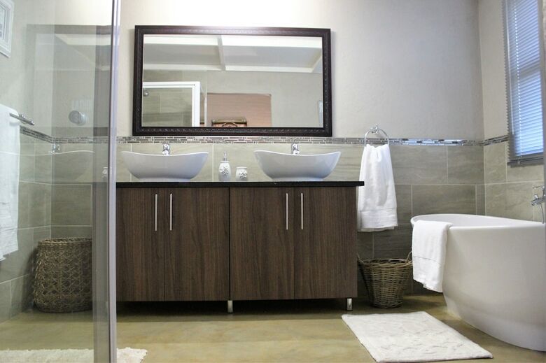 Hotel Ibis Way Guest House