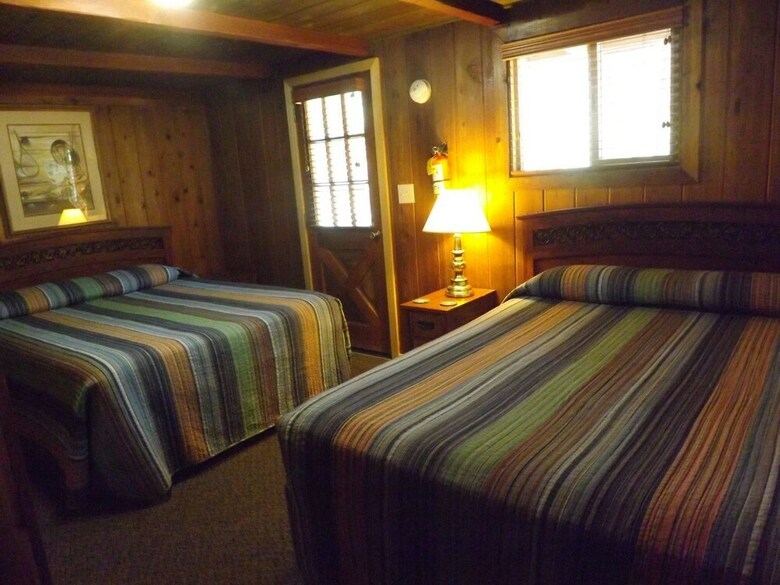 Arizona Mountain Inn And Cabins