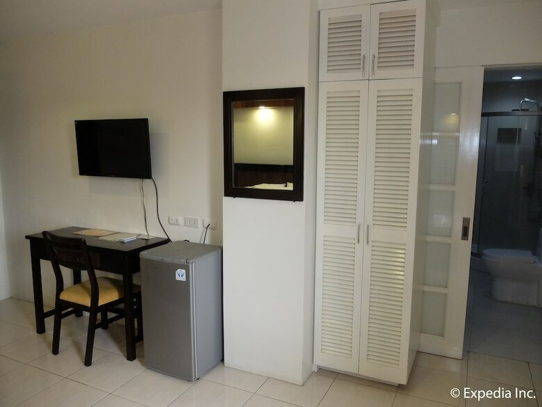 Imerex Plaza Hotel