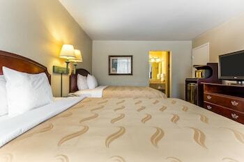 Hotel Quality Inn & Suites