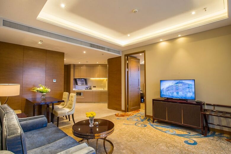 Hotel Golden Tulip Suzhou Residence